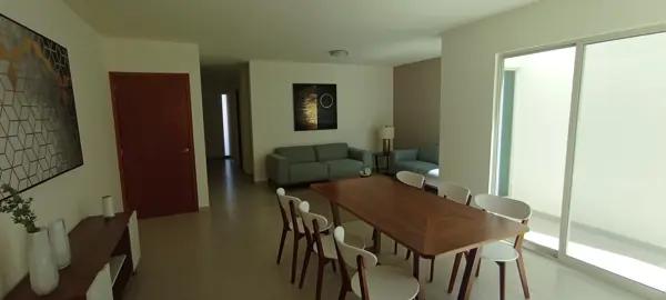Moderna casa en venta en el Fraccto. Cielo Abierto de Los Lagos Residencial. San Luis Potosí.