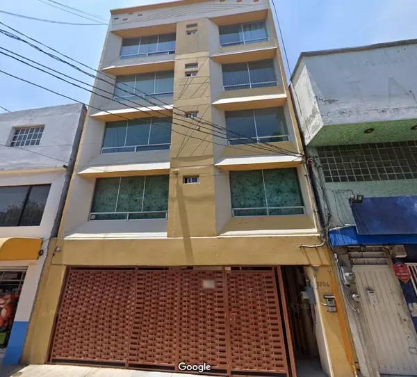 Apartamento en venta en Obrero Popular, Azcapotzalco, CDMX, cerca de servicios clave