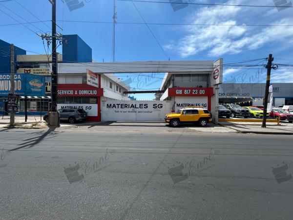 Inmueble comercial en Avenida Primaria de Durango, en venta por Boulevard Francisco Villa