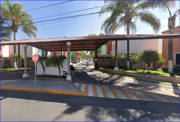 Casa en Venta en Tahití 100, San Isidro, San Juan del Río Recuperación Bancaria Casa en Venta en Tahití 100, San Isidro, San Juan del Río Recuperación Bancaria