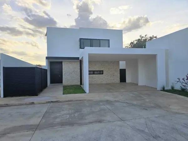 | Hermosa casa, en renta. |