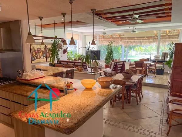 Residencia de alto nivel con roof top privado y alberca Residencia de alto nivel con roof top privado y alberca