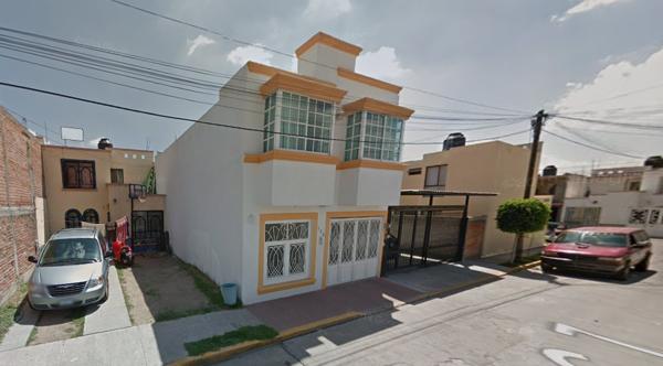 VENDO CASA EN LOS AGAVES, IRAPUATO-GTO