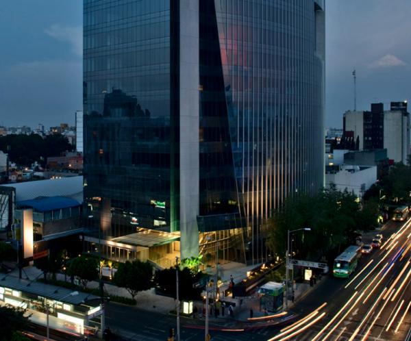 CORPORATIVO INSURGENTES