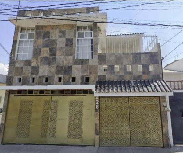 Casa en venta en Jardines del Moral, León, Guanajuato
