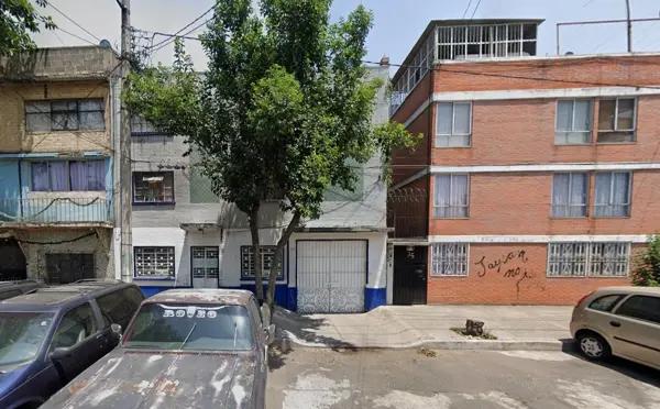 Casa en Venta en Venustiano Carranza, Ciudad de México - RT