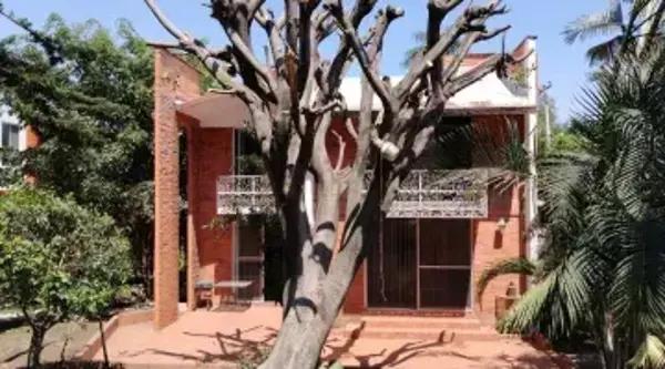 CASA en CONDOMINIO "8 CASAS" Jardines de Delicias