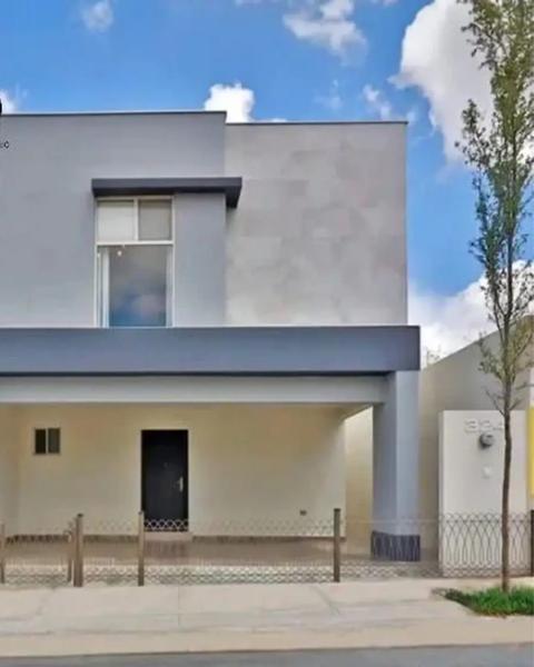 CASA EN VENTA FRACC. CANTABRIA AL ORIENTE, SALTILLO COAH CASA EN VENTA FRACC. CANTABRIA AL ORIENTE, SALTILLO COAH