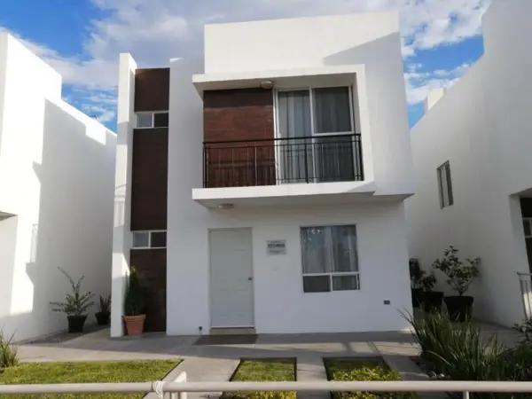 Acogedora Casa en Rincon del Marques, al Norte de Torreón Acogedora Casa en Rincon del Marques, al Norte de Torreón