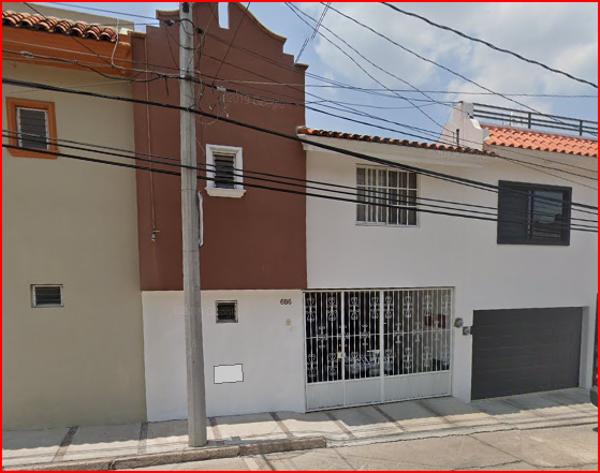 CASA EN VENTA BENITO JUÀREZ 690 LA PIEDAD DE CABADAS LA PIEDAD MICHOACÀN MÈXICO RECUP BANC