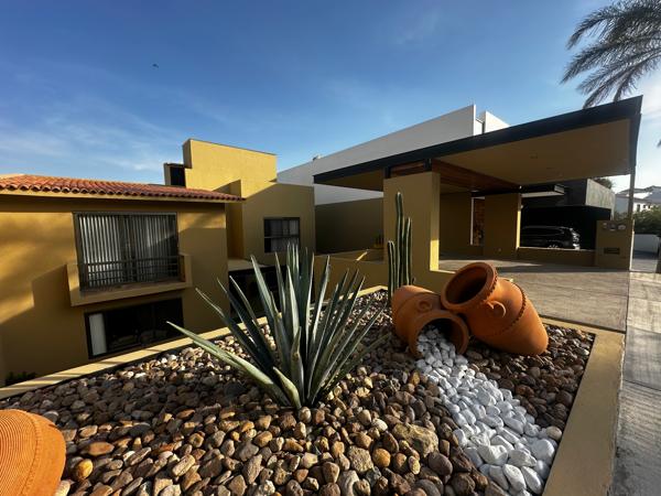 Casa en Venta en Vista Real, Corregidora: Rooftop y Vistas Panorámicas