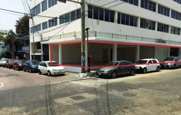 LOCAL COMERCIAL 182 M2 EN ESQUINA, CENTRO (5CORTINAS) LOCAL COMERCIAL 182 M2 EN ESQUINA, CENTRO (5CORTINAS)