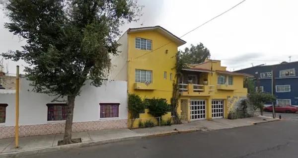 Casa en venta en Ampliación Caracol, Venustiano Carranza, Ciudad de México