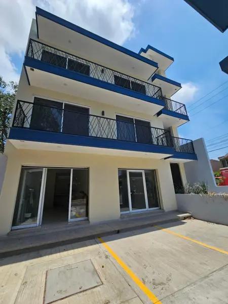 Local Comercial en Renta sobre Avenida Principal en Ciudad Madero, Tamaulipas