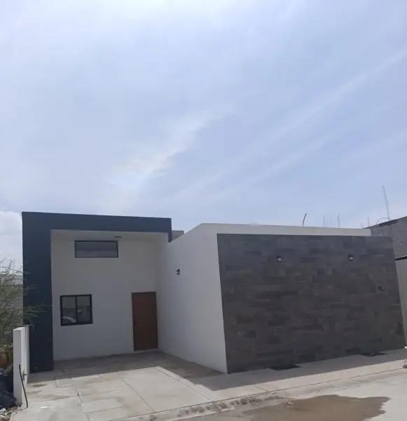 Hermosa Casa en 1 planta única con 2 recamaras master