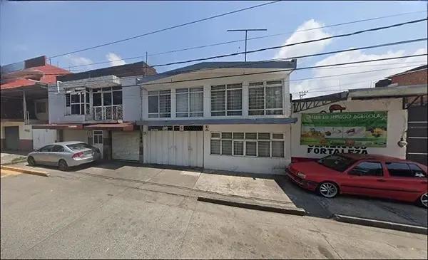 CASA EN VENTA EN LA TAMACUA