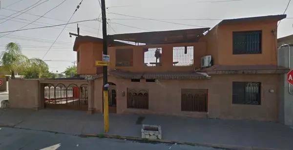 CASA EN VENTA EN MITRAS CENTRO, MONTERREY, NUEVO LEÓN.
