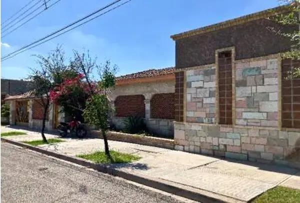 Casa de una planta en venta en Torreón Jardín - Oportunidad bajo valor avalúo