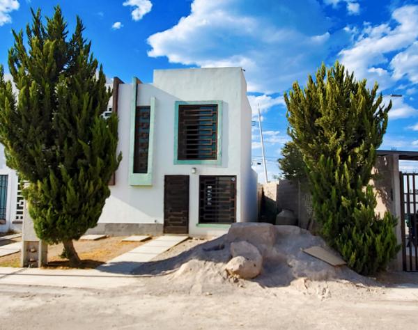 Casa en Venta en La Virgen Frente a Guardia Nacional