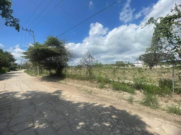 TERRENO EN VENTA, 10,830 MTS, CARRETERA A RAYMUNDO ENRIQUE, TUXTLA GUTIERREZ, CHIAPAS