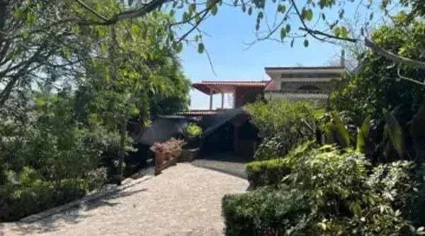 Casa en condominio Lomas de Cortes