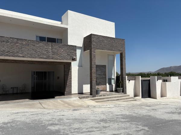 Venta de casa en Fracc. San Joaquín