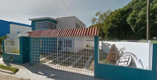 CASA EN VENTA EN PARAISO SALAGUA, MANZANILLO, COLIMA.