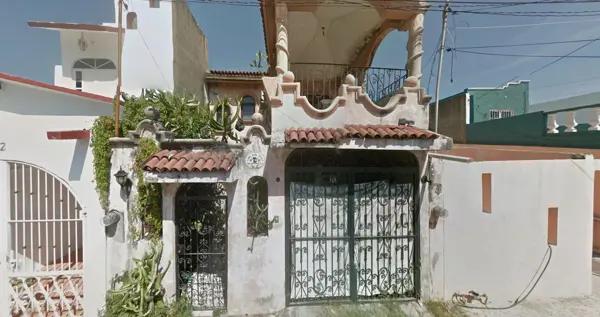 CASA EN VENTA EN PLAYA BLANCA, MANZANILLO, COLIMA.
