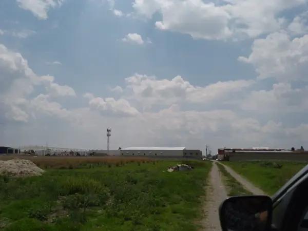 Terreno con uso industrial
