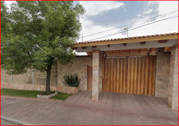 CASA EN VENTA LIRIOS 37A COL SAN MIGUEL TLAIXPAN TEXCOCO EDO DE MÈXICO RECUP  BANC RG