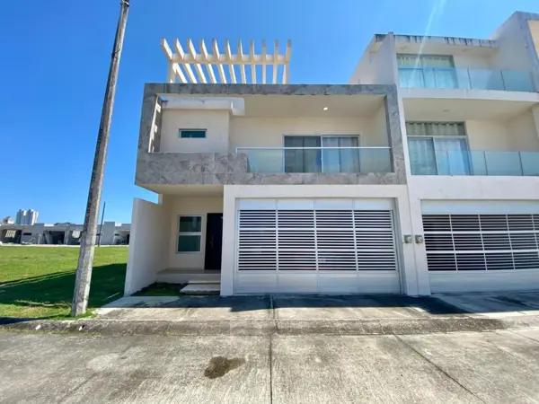 Casa en venta en Graciano Sánchez Romo, Boca del Río, Veracruz de Ignacio de la Llave