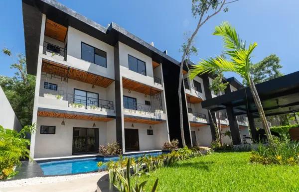 Apartamento en venta en Tulum Región 15, Quintana Roo: 1 recámara, cocina integral, alberca
