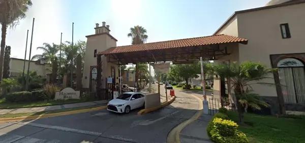CASA EN VENTA FRACCIONAMIENTO JARDINES DE LA HACIENDA, TONALÁ, JALISCO