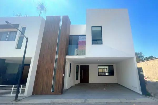 Casa en venta en Santiago Momoxpan, San Pedro Cholula, Puebla