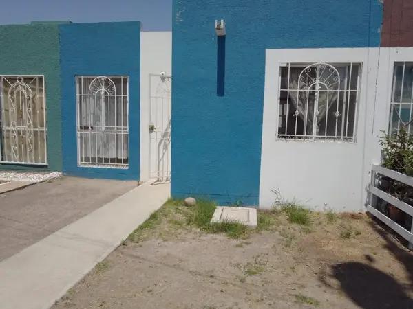 CASA DE 1 PLANTA PRADERAS DEL SOL