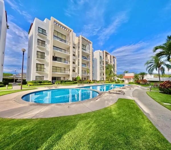 Departamento recién remodelado Paraíso country Club