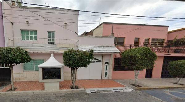 Casa en Venta en Providencia, Gustavo A. Madero, CDMX . SYP