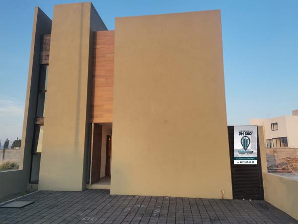 CASA EN VENTA FRACCIONAMIENTO CARLOTA CORREGIDORA