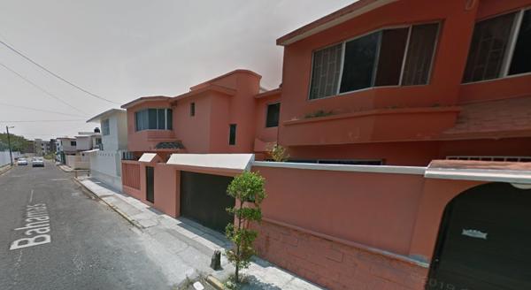VENDO CASA EN LA FLORESTA-VER