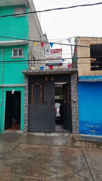 Casa en Venta en Minas Palacio, Naucalpan - Ideal para Residencia Familiar