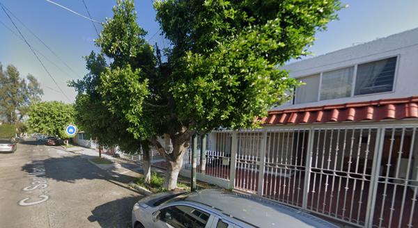 VENDO CASA EN CHAPALITA, GDL-JAL VENDO CASA EN CHAPALITA, GDL-JAL