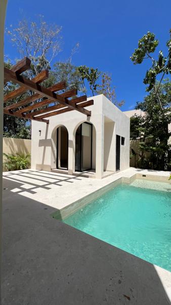 Casa de Campo en Venta en KAYBE, Tulum con Alberca y Jardín