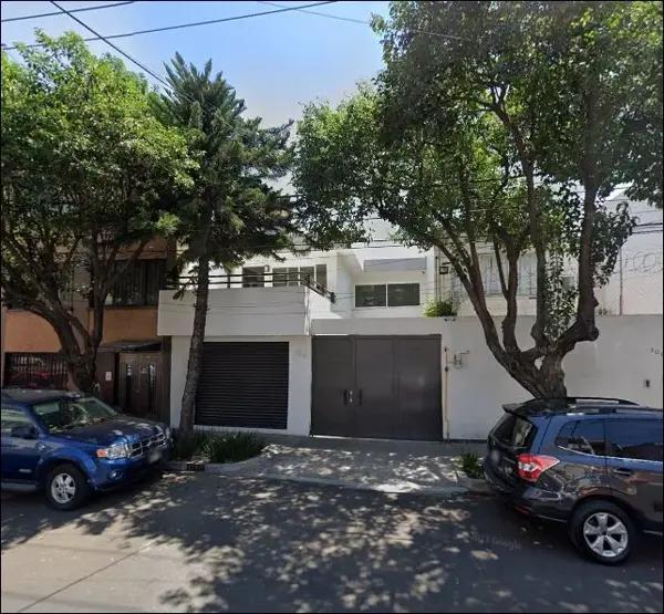 CASA EN VENTA EN VÉRTIZ NARVARTE RT