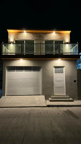 Casa en venta 3 recamaras en 2 niveles Fracc Casas Diaz o Siglo XXI