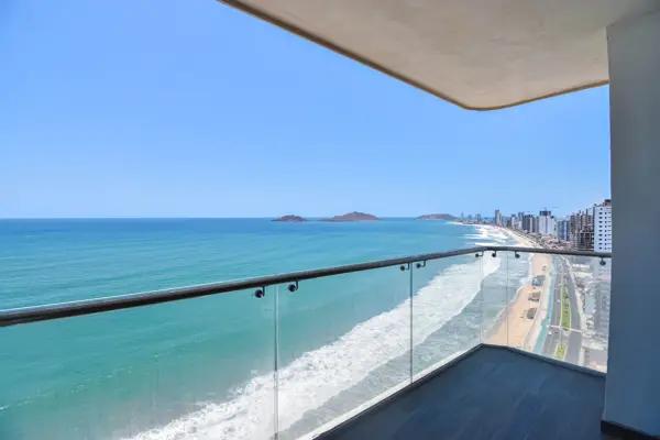 Viva la Experiencia de Vivir Frente al Mar