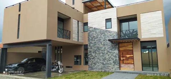 Casa en venta en Lázaro Cárdenas, Metepec, México