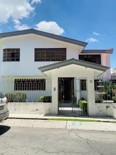 Casa en venta en San Miguel Zinacantepec Centro, Zinacantepec, México