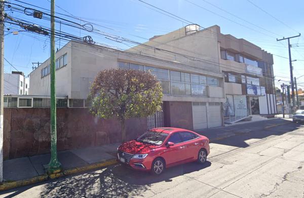 Casa en venta en San Sebastián, Toluca, México