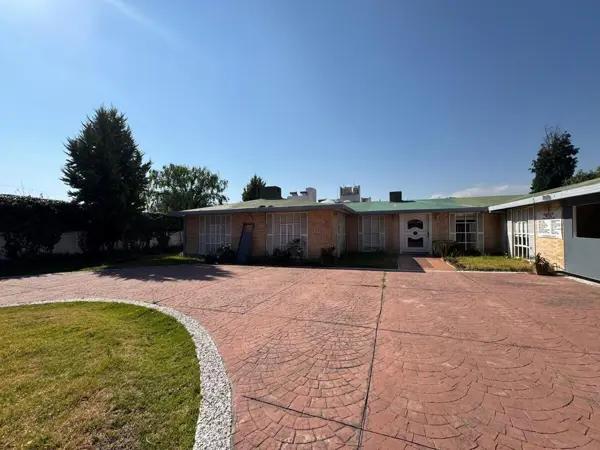 Casa en Venta en Toluca, Colonia Ciprés