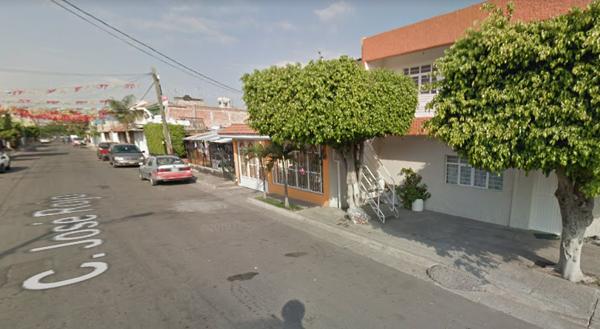 CASA EN VENTA EN COL. ECHEVERRIA, GDL-JAL